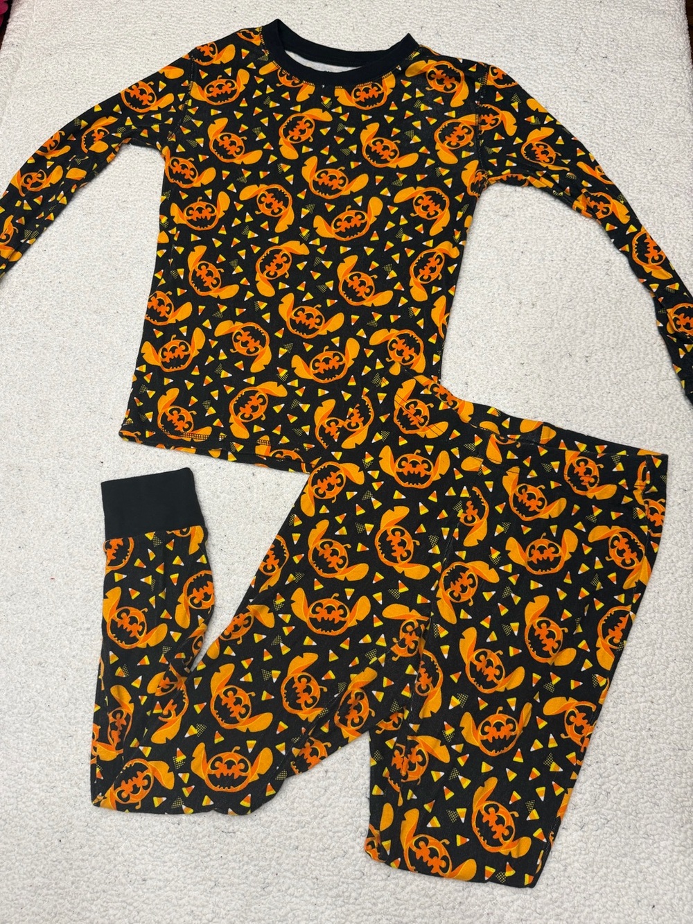 Disney by Old Navy stitch jack o lantern pajama set size large